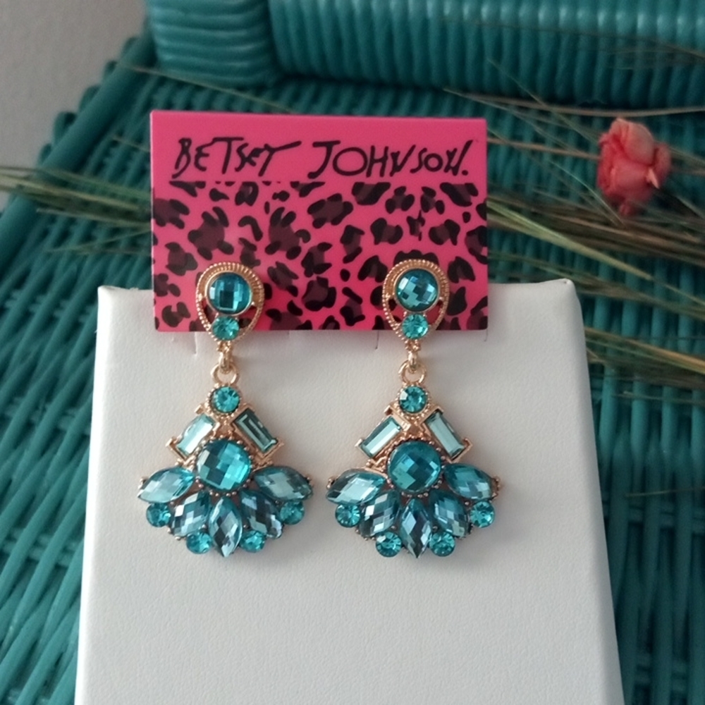 Betsy Johnson Blue Crystal Earrings - Picture 2 of 3